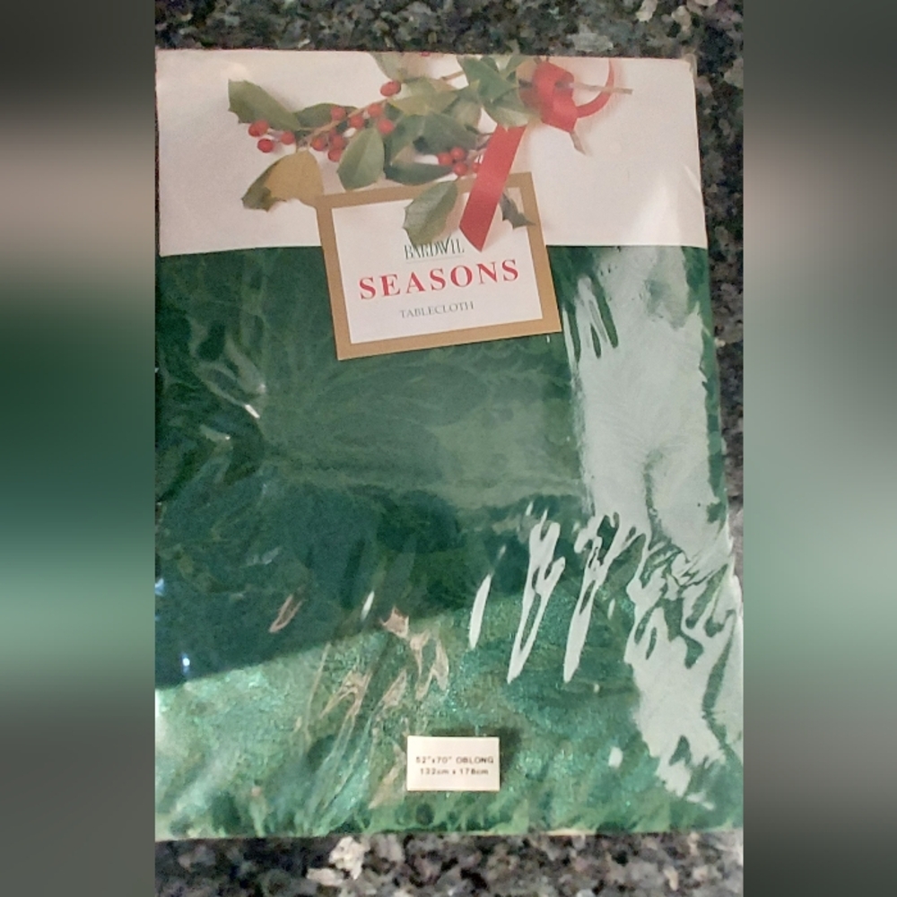 Green Damask Bardwil Seasons Holiday Tablecloth 52x70" Oblong Christmas